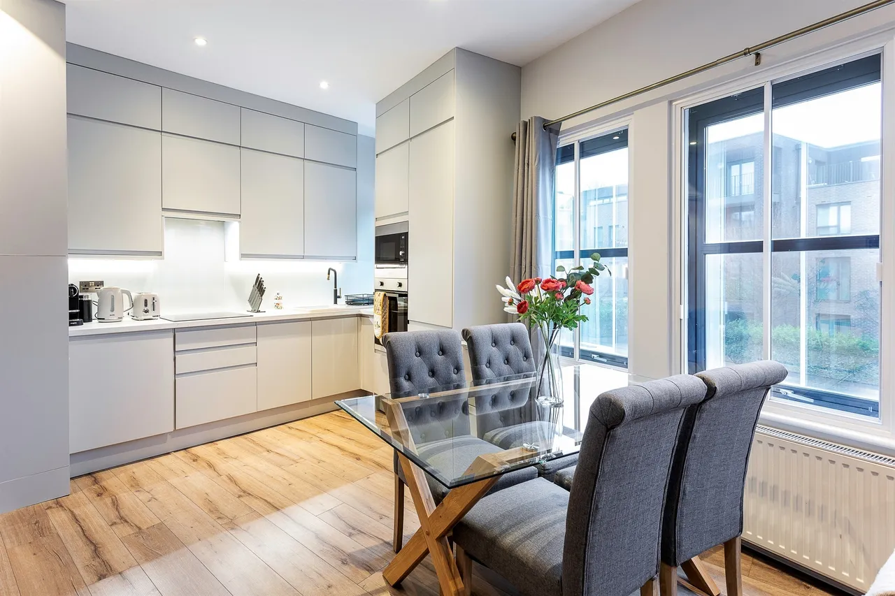 1 bed flat for sale — Roehampton Lane, London