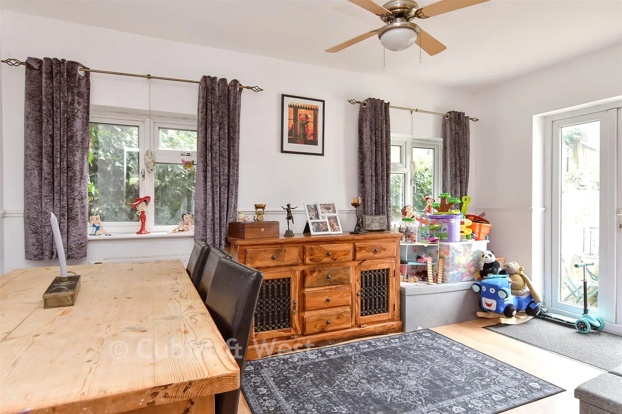 Carden Avenue, Patcham, BN1, photo 8