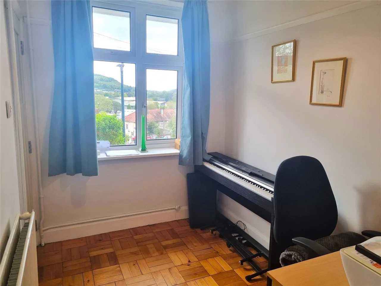 Brynglas Road, Llanbadarn Fawr, SY23, photo 4