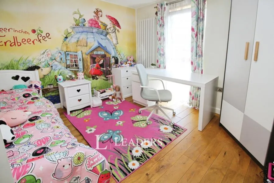 Permayne, New Bradwell, MK13, photo 12