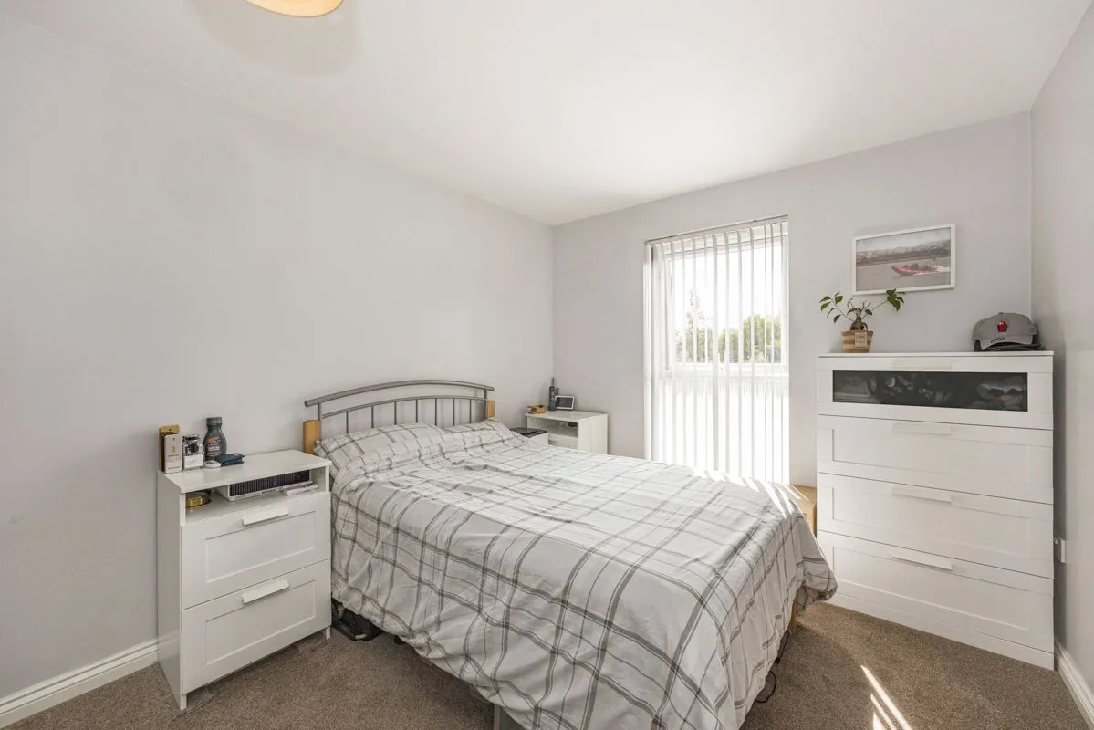 Dock Road, Tilbury, RM18, photo 10