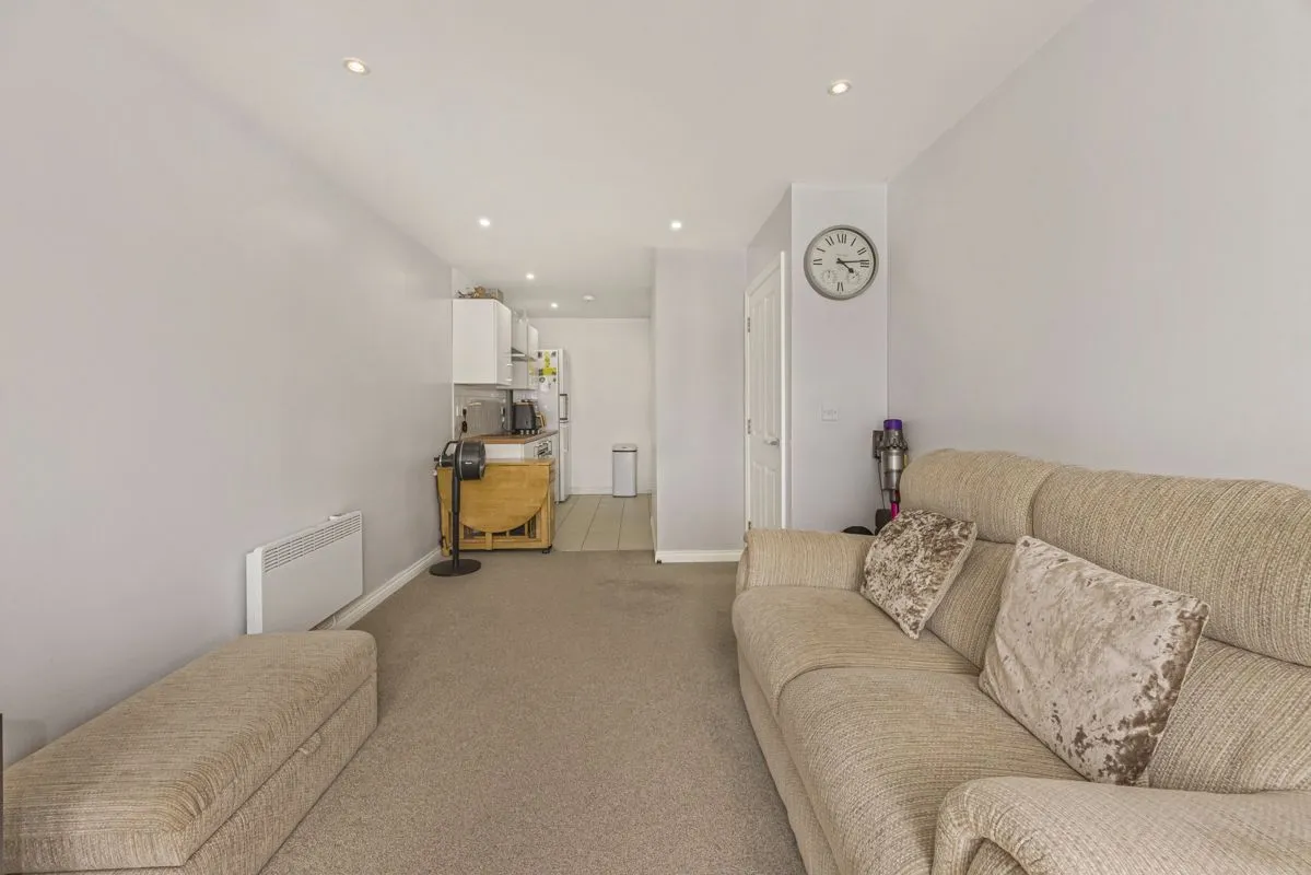 Dock Road, Tilbury, RM18, photo 5
