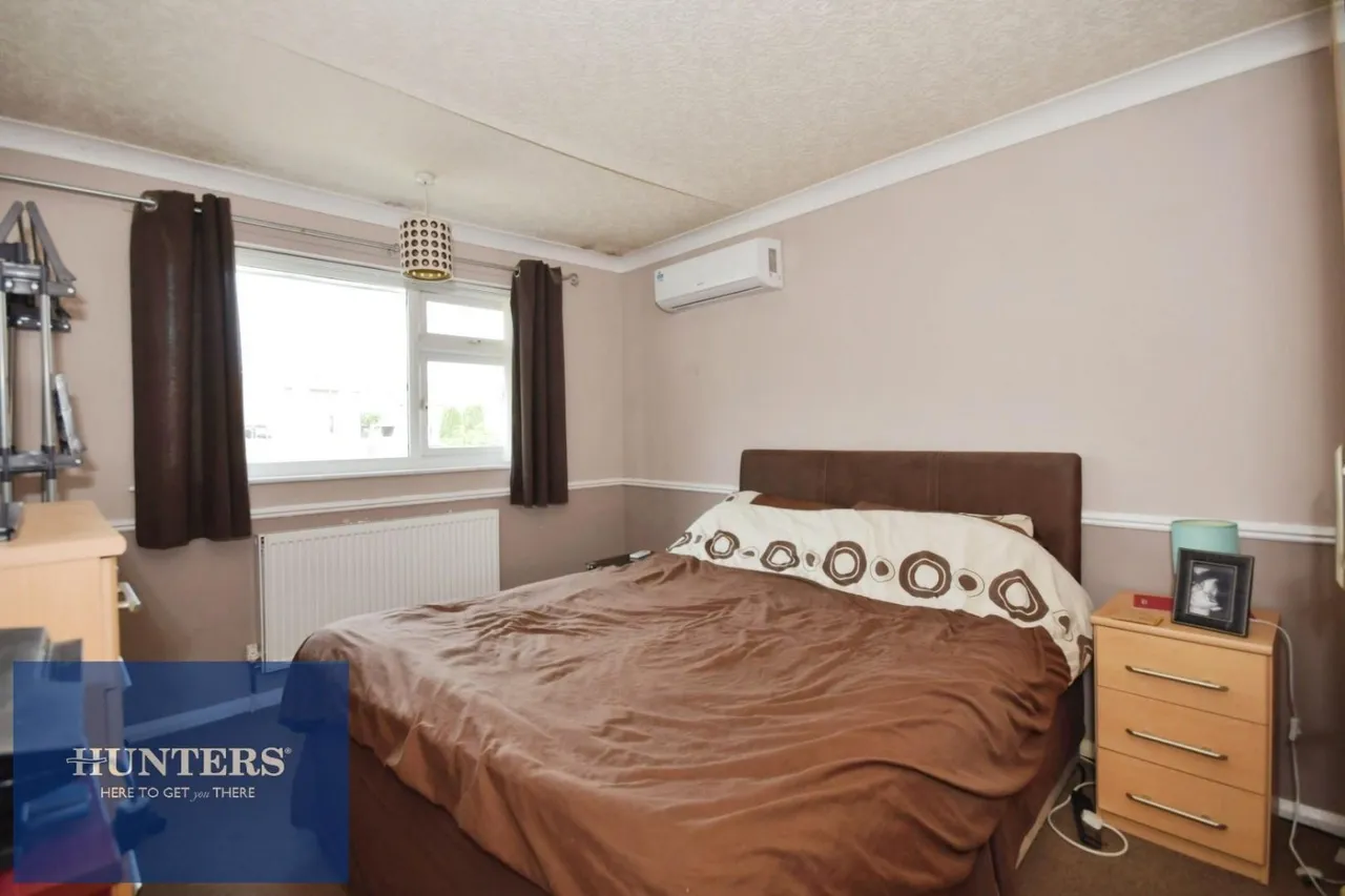 Steeping Close, Brimington, S43, photo 7