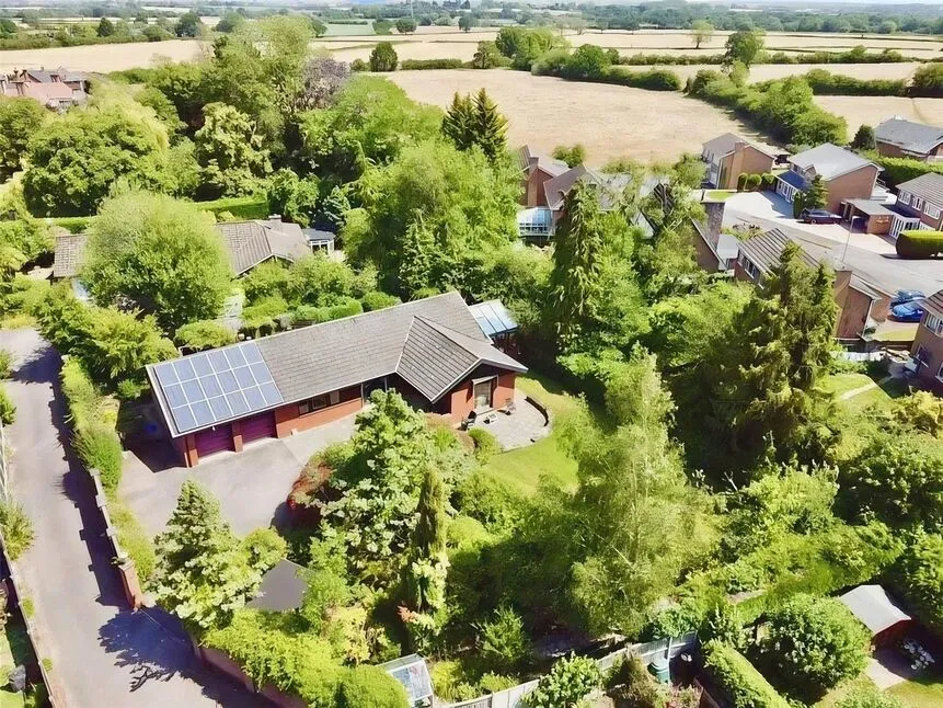4 bed house for sale — Winchester Drive, Burbage, Leicestershire, LE10