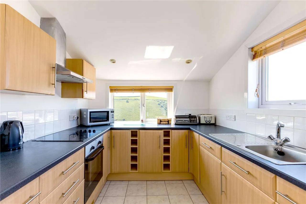 New Road, Port Isaac, Cornwall, PL29 3SD, photo 9