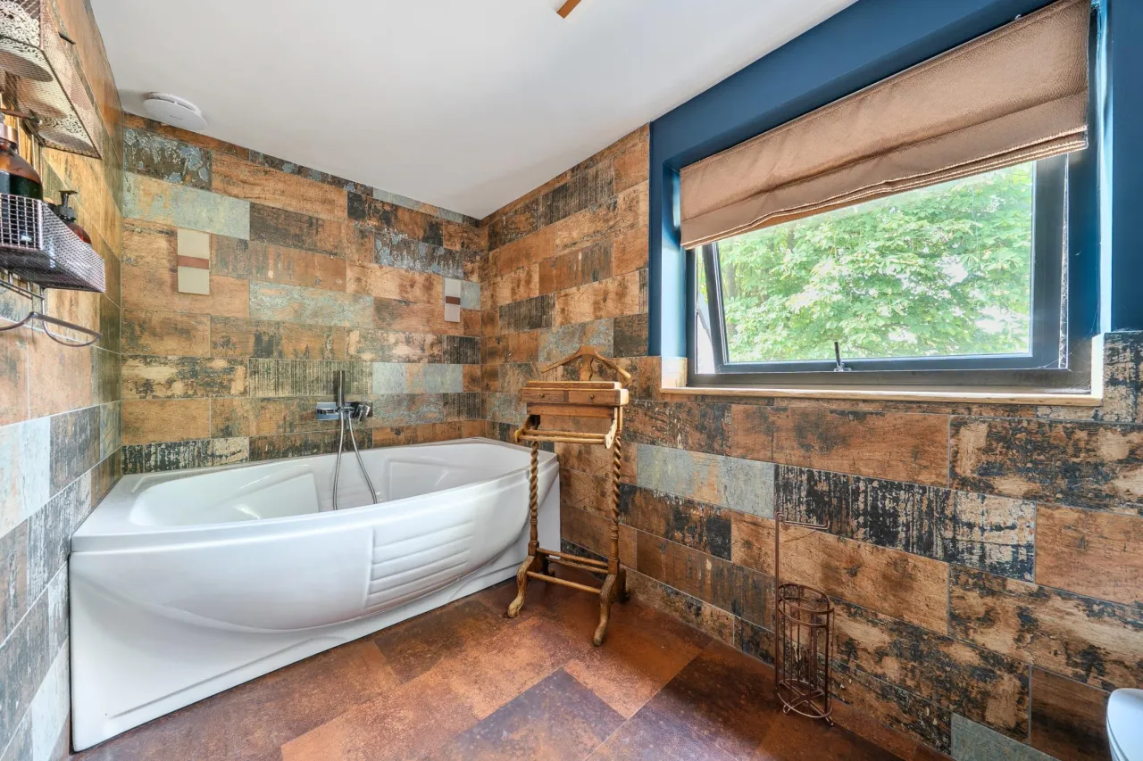 Madeley Road, Shifnal, photo 14