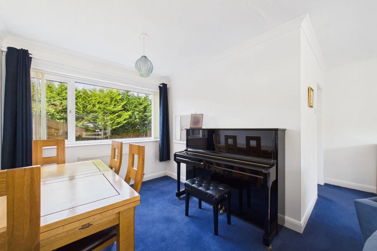 Bramley Garth, York, YO31, photo 5