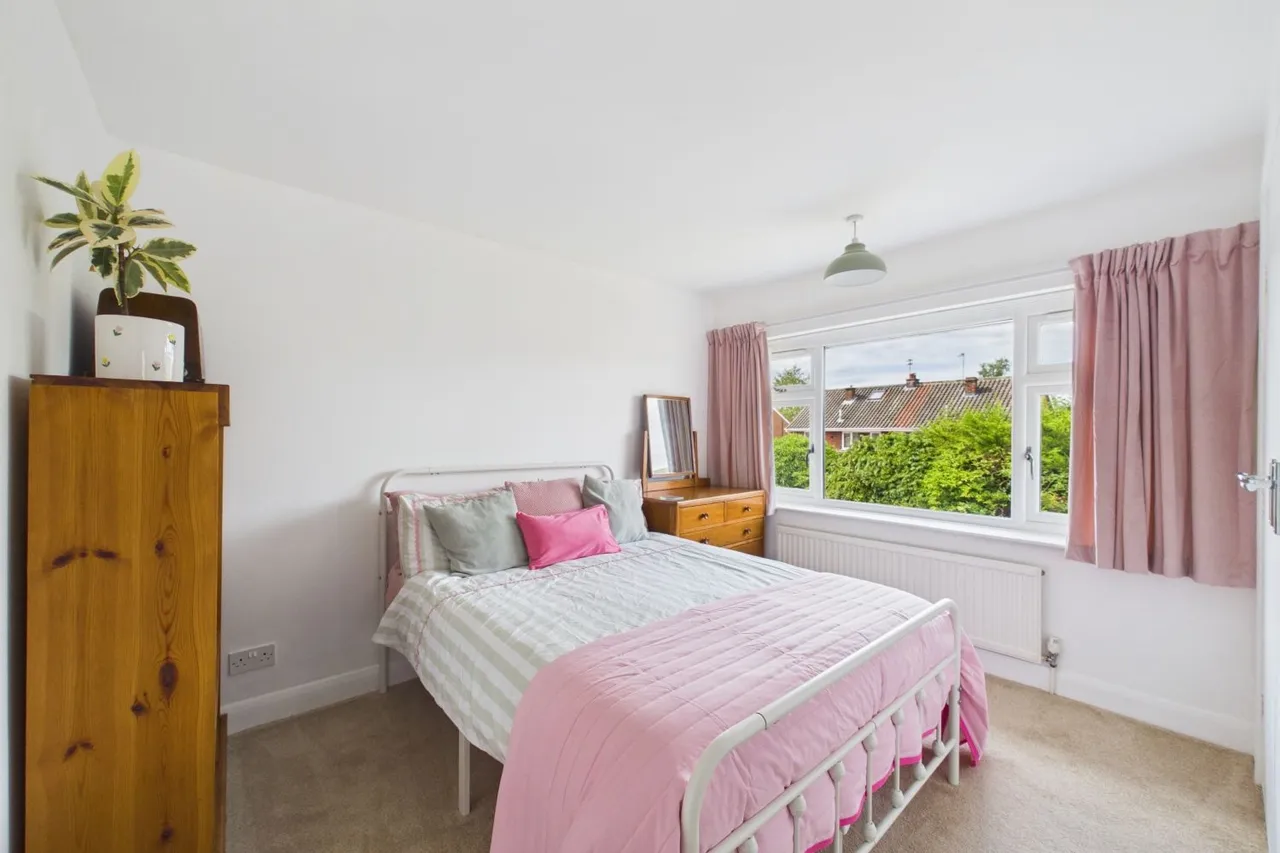 Bramley Garth, York, YO31, photo 12