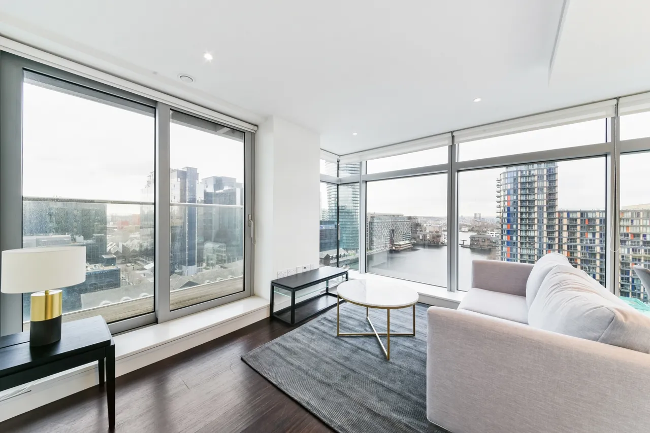 1 bed flat to rent, Pan Peninsula Square, Canary Wharf, E14