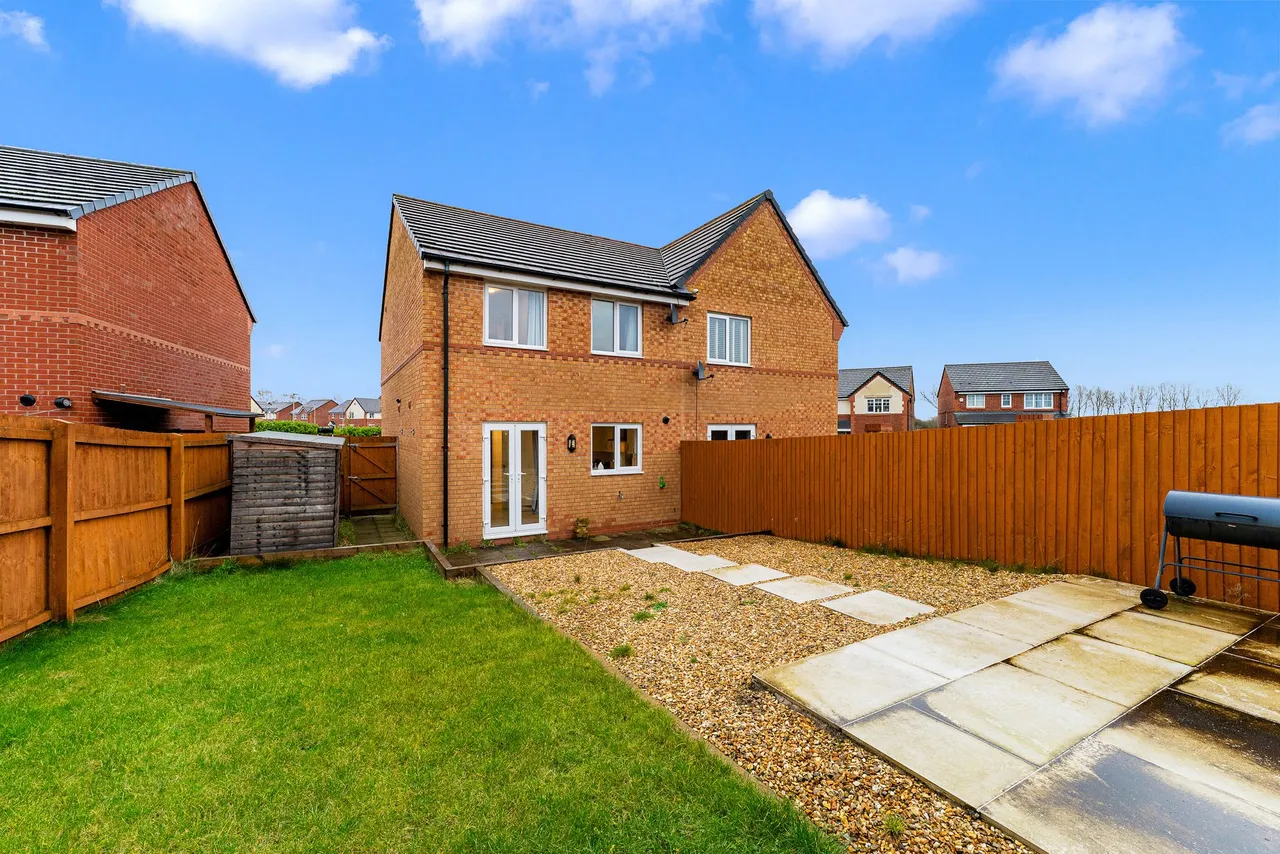 Farm Croft Drive, Golborne, Warrington, Warrington, WA3 3YJ, photo 16