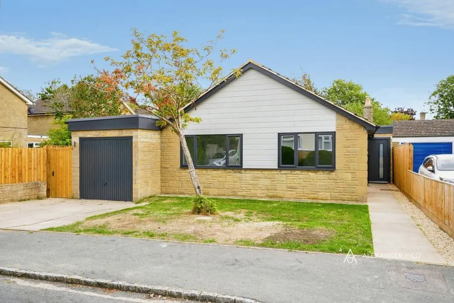 3 bed house to rent, Orchard Rise, Chesterton, OX26