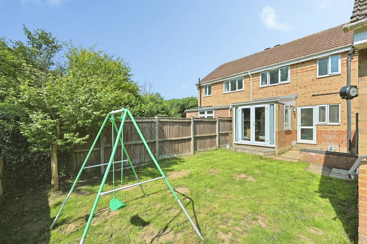 Hawthorn Drive, Scarning, NR19, photo 16
