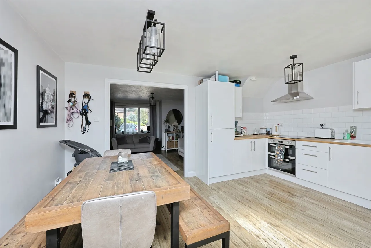 Hawthorn Drive, Scarning, NR19, photo 7