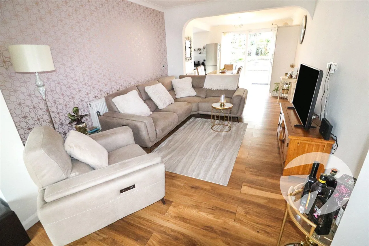Carlton Road, DA8, photo 5