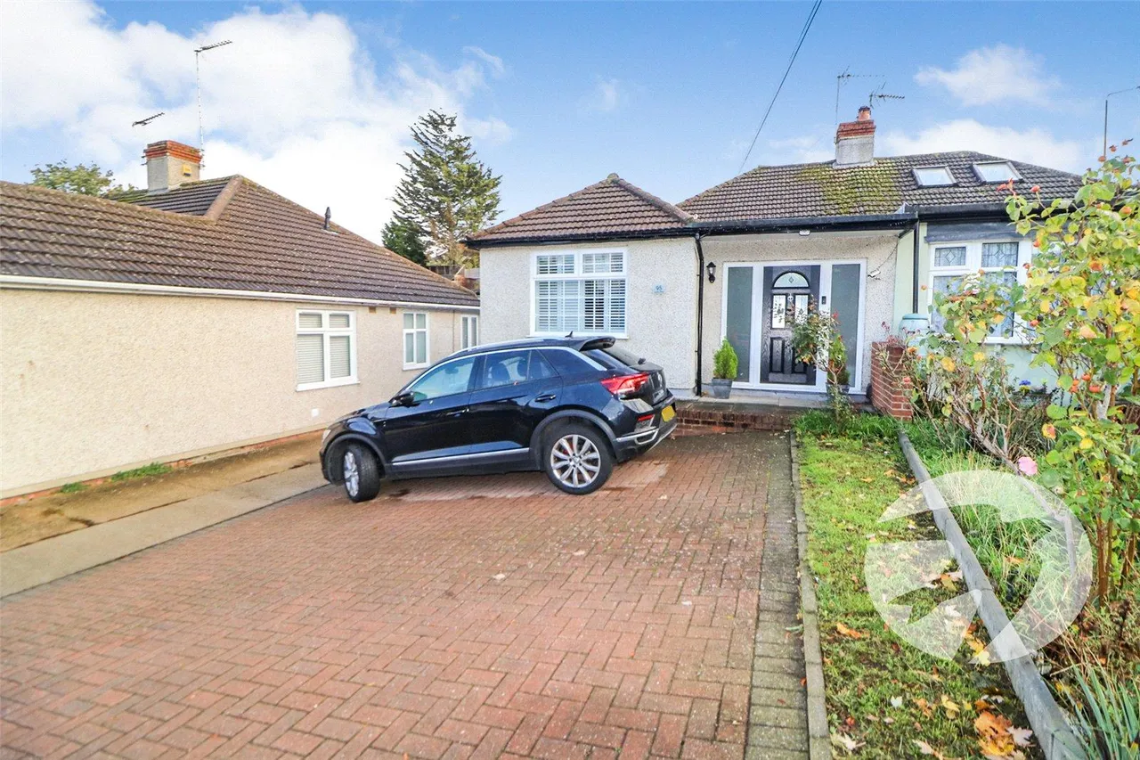 Carlton Road, DA8, photo 14