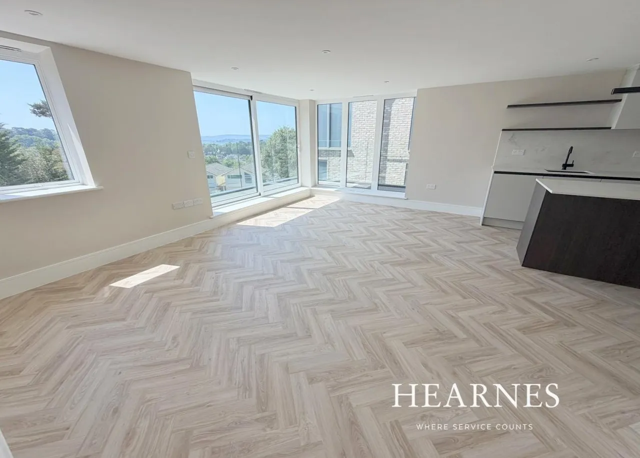 2 bed flat for sale, Olympus, BH14