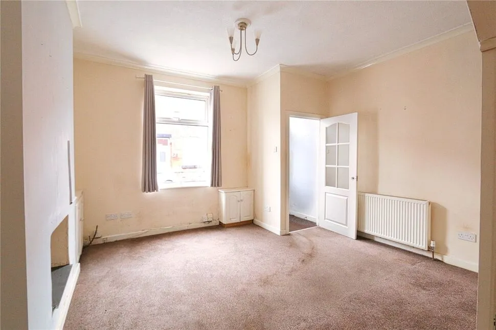 Elizabeth Street, Denton, Greater Manchester, M34, photo 2