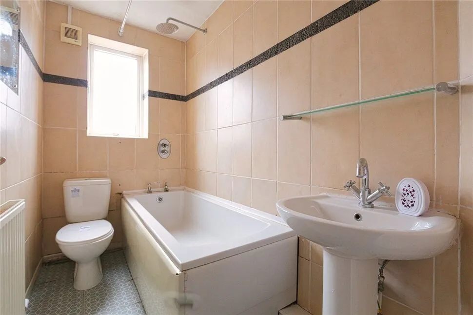 Elizabeth Street, Denton, Greater Manchester, M34, photo 7