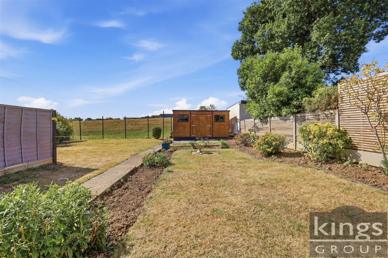 Primrose Path, Cheshunt, photo 20