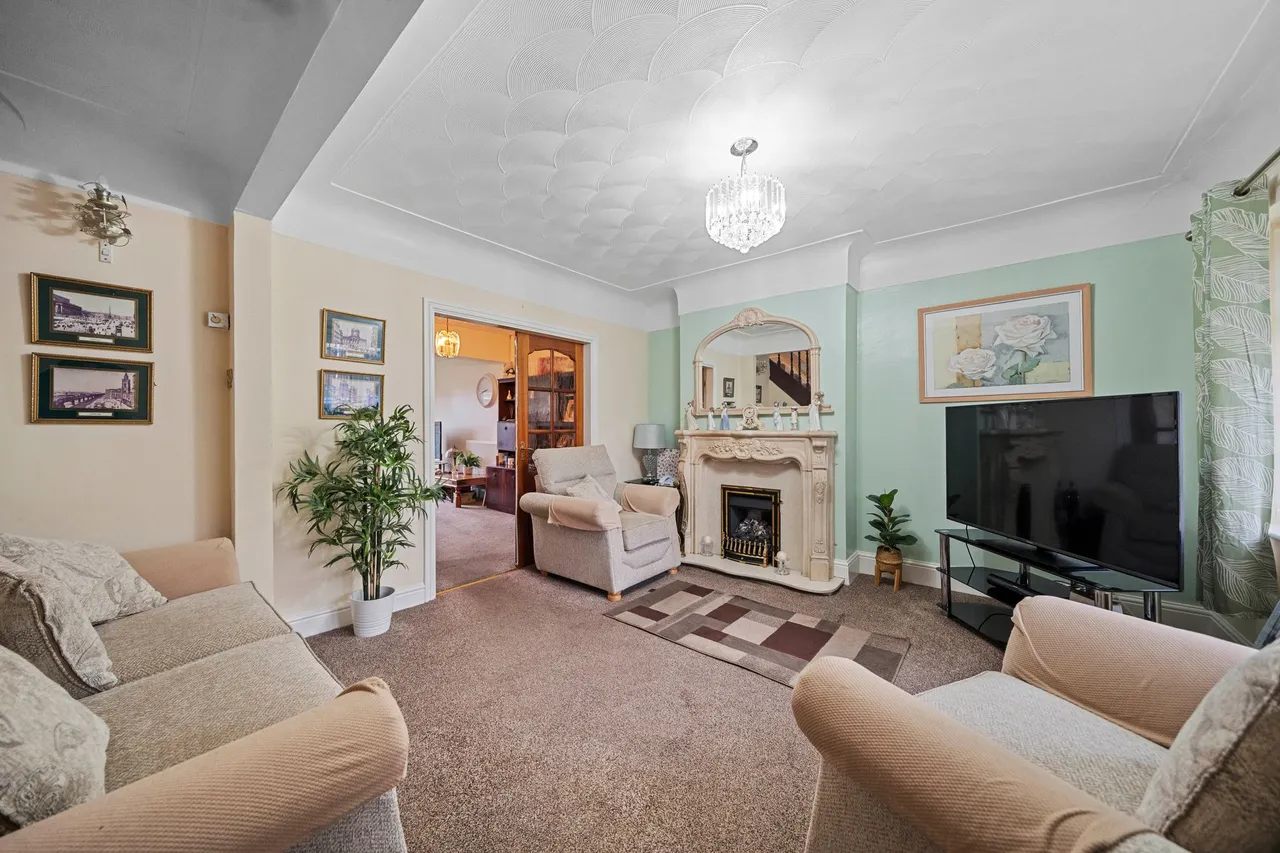 Chantry Walk, Ashton-In-Makerfield, Wigan, Wigan, WN4 0LW, photo 6