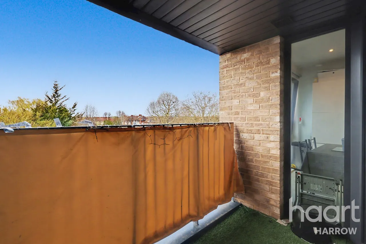 Alexandra Avenue, Rayners Lane, HA2, photo 10