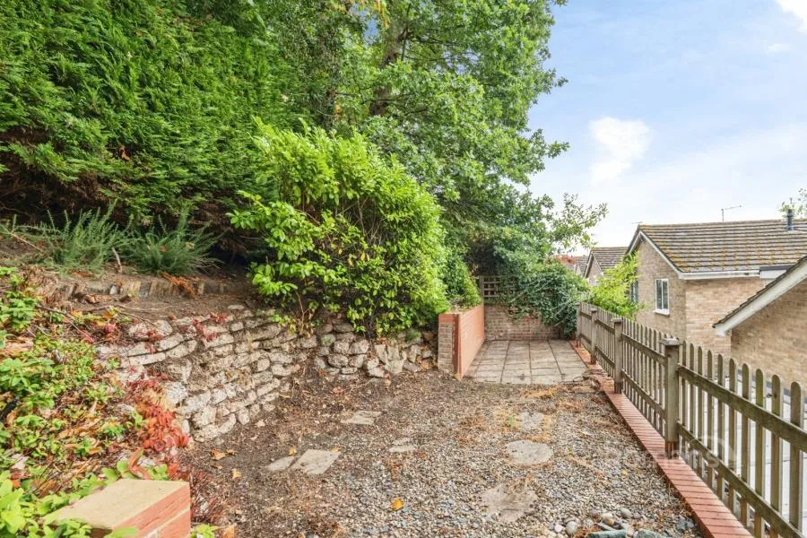 Long Mickle, Sandhurst, GU47, photo 14