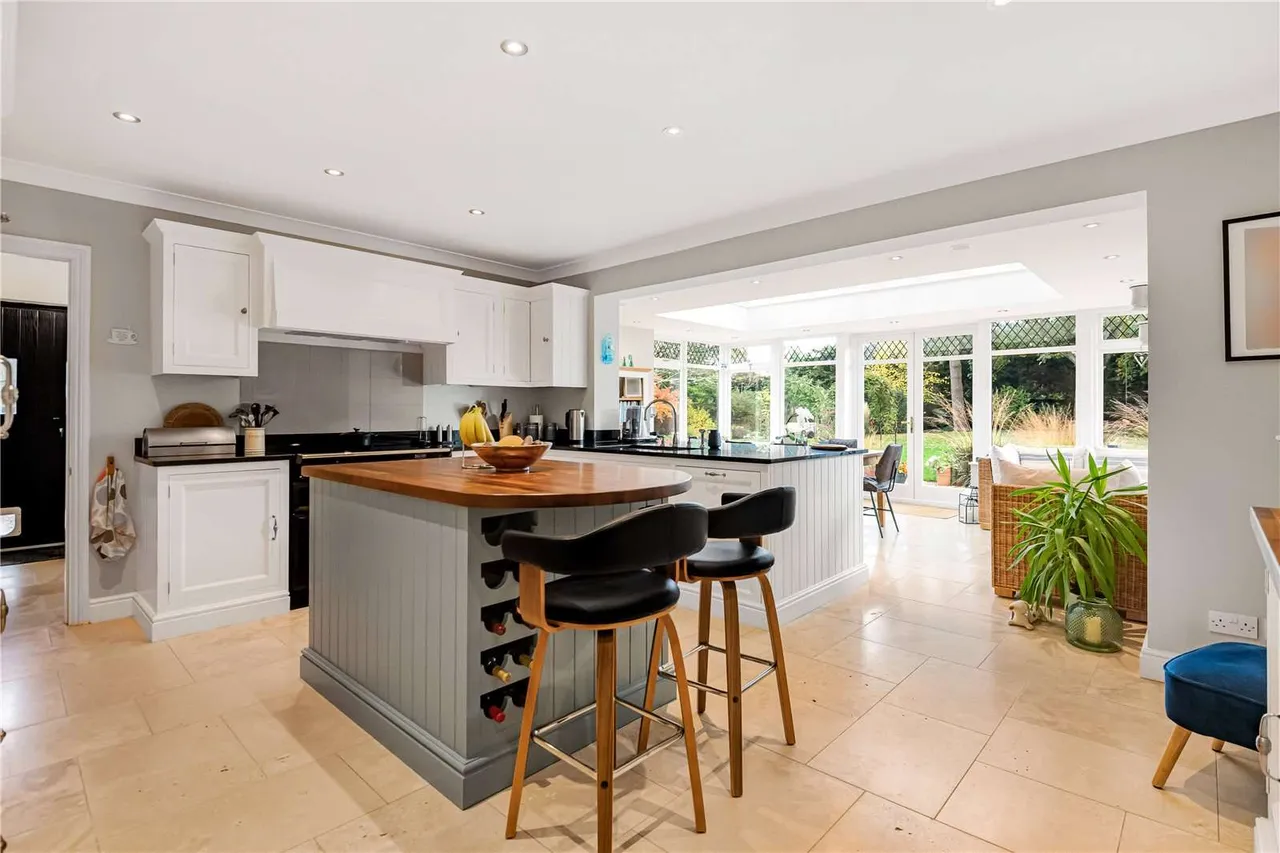 Hogmoor Lane, Hurst, Reading, Berkshire, RG10 0DH, photo 4
