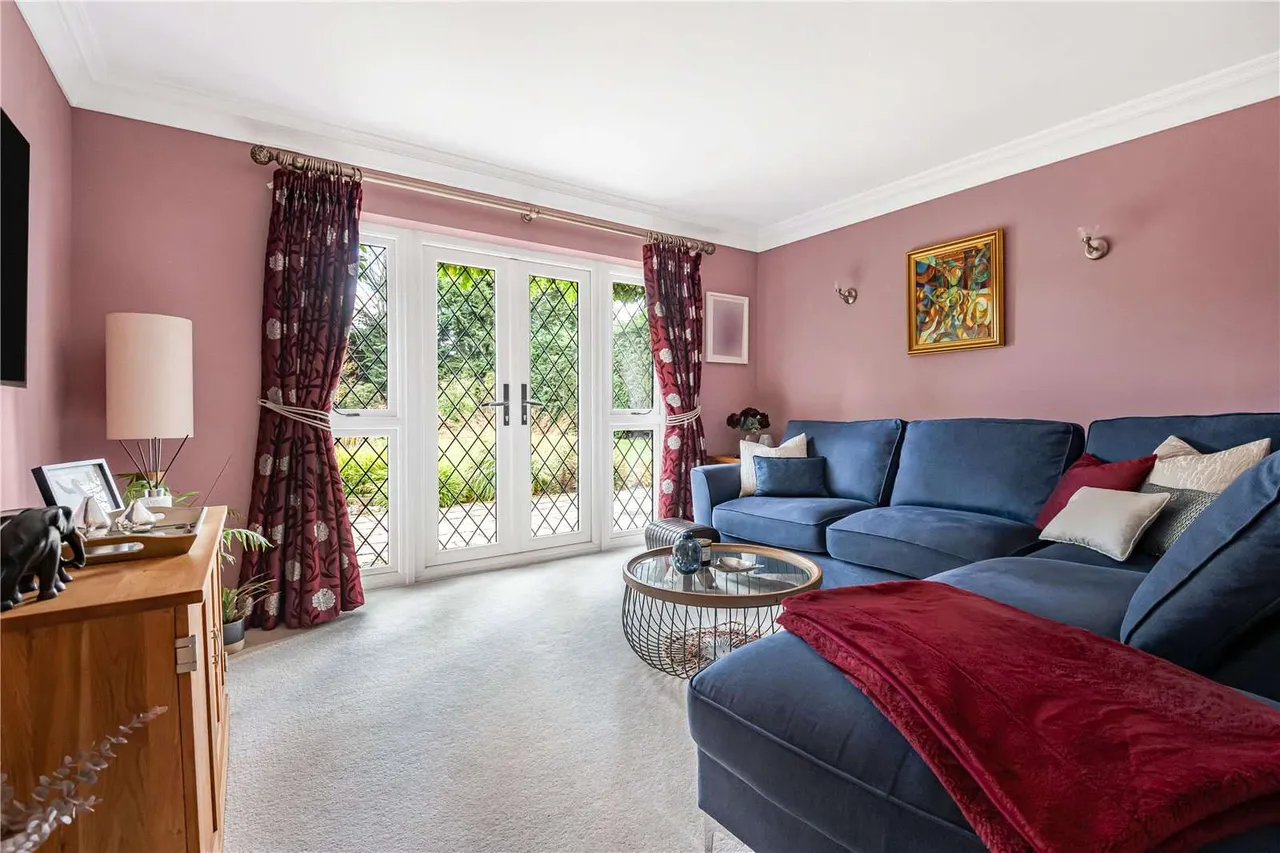 Hogmoor Lane, Hurst, Reading, Berkshire, RG10 0DH, photo 10
