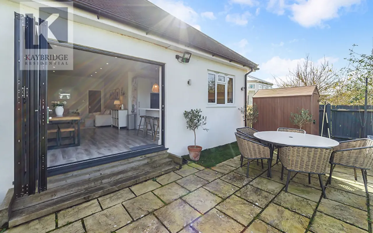 Riverview Road, Epsom, KT19, photo 9