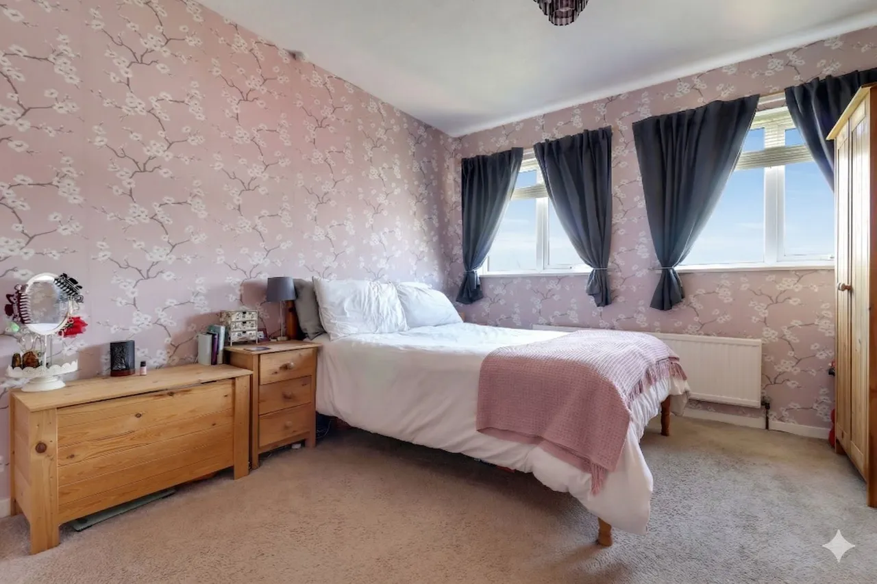 Sides Road, Pontefract, WF8, photo 11