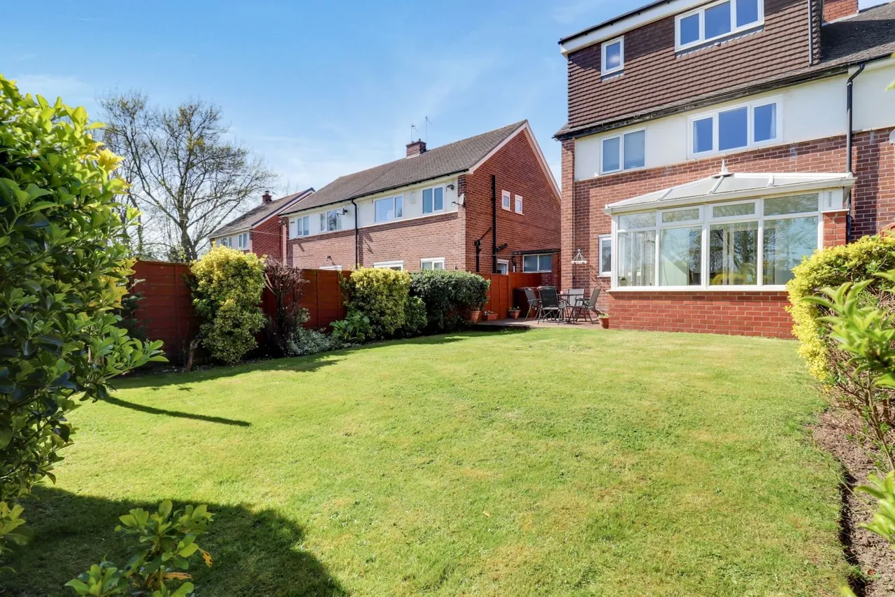 Sides Road, Pontefract, WF8, photo 23