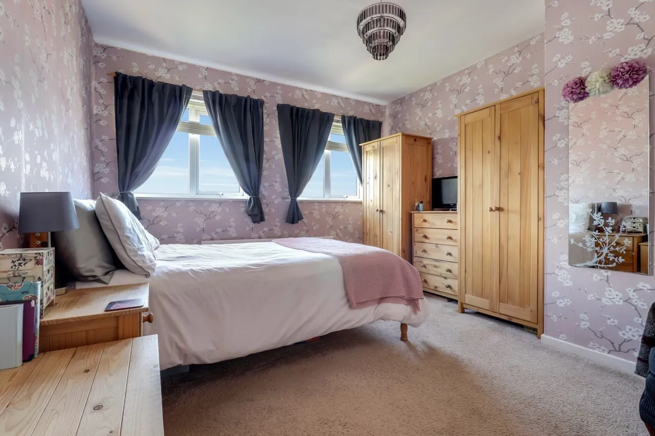 Sides Road, Pontefract, WF8, photo 12