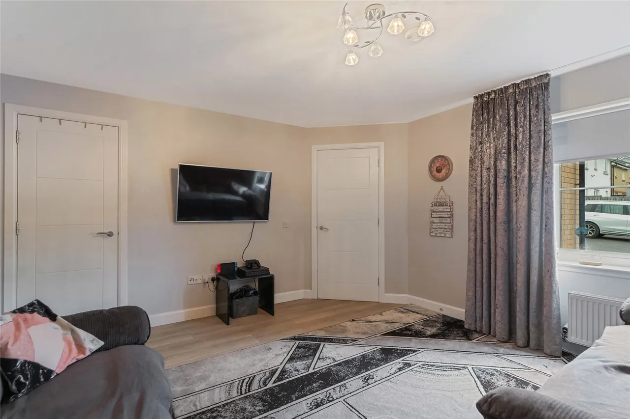 Lady Bells Place, Caldercruix, Airdrie, North Lanarkshire, ML6, photo 3