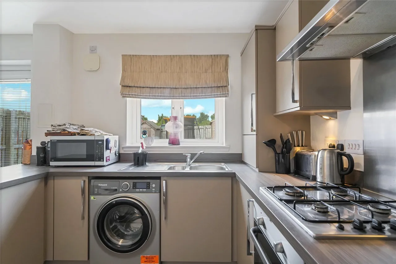 Lady Bells Place, Caldercruix, Airdrie, North Lanarkshire, ML6, photo 9