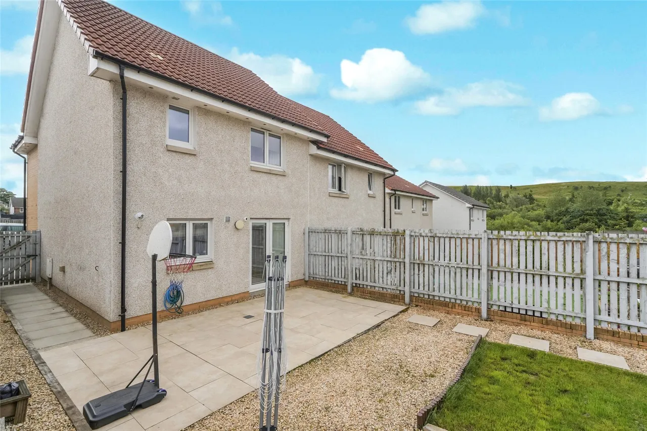 Lady Bells Place, Caldercruix, Airdrie, North Lanarkshire, ML6, photo 20