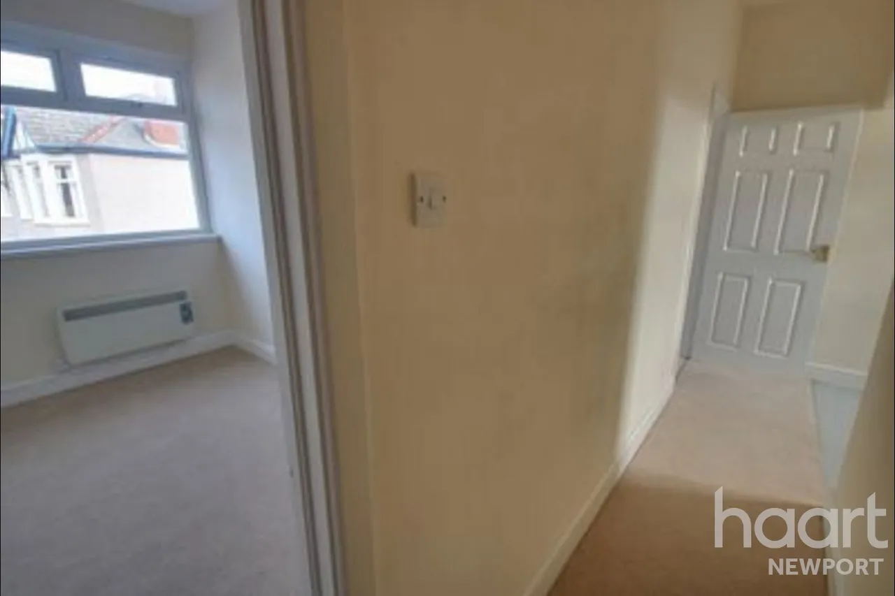 Conway Road, Newport, NP19, photo 7