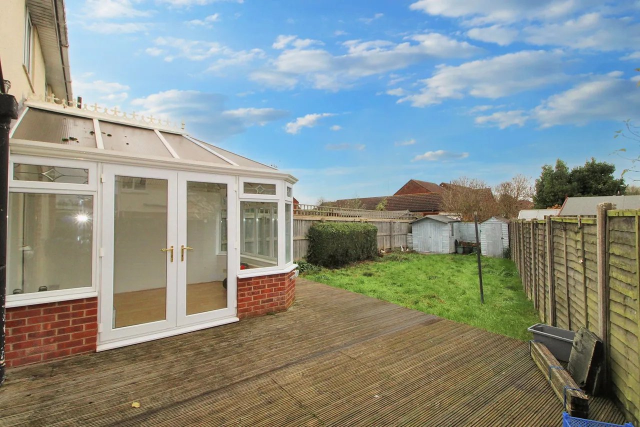 Rochdale Avenue, Calne, SN11, photo 2