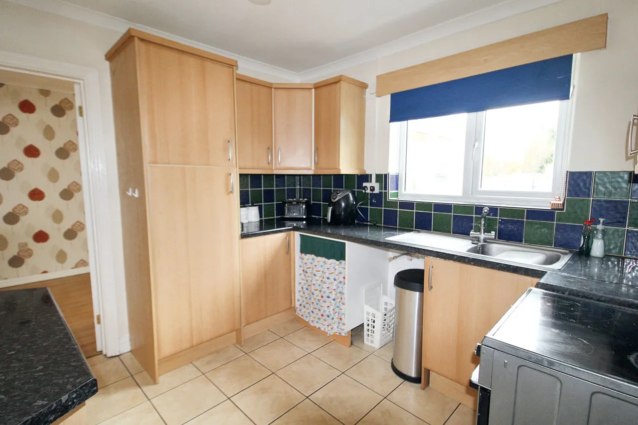Rochdale Avenue, Calne, SN11, photo 7