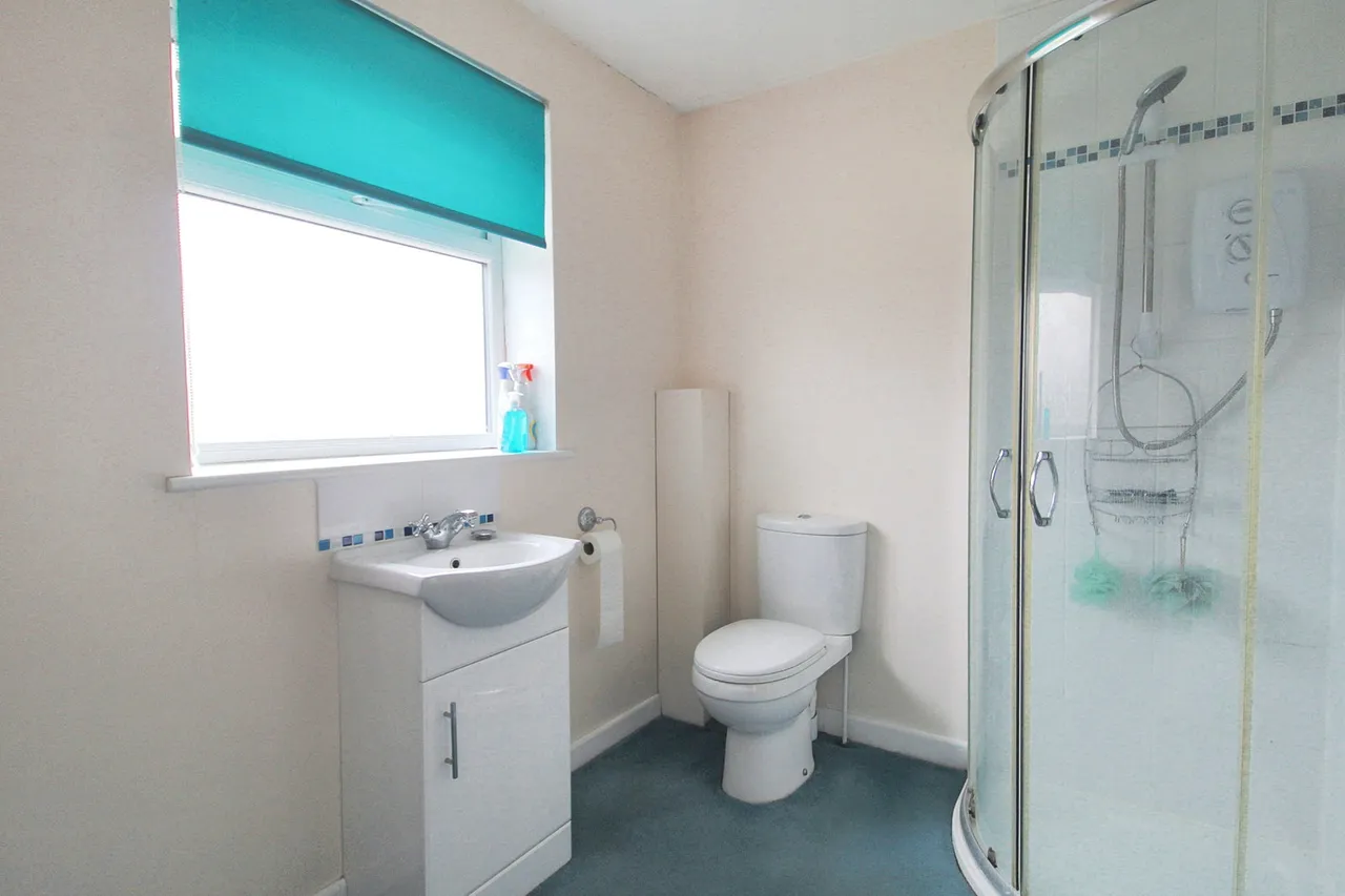 Rochdale Avenue, Calne, SN11, photo 14