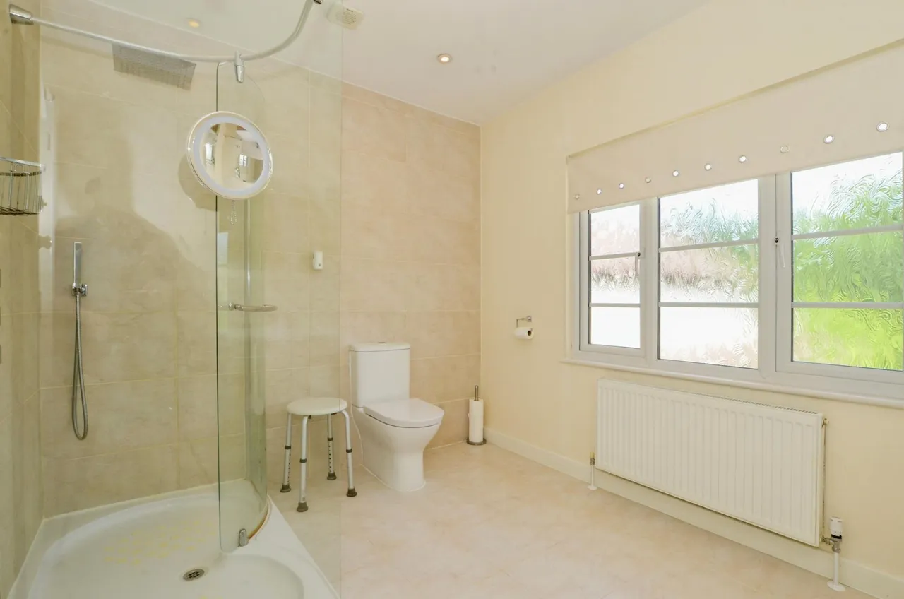 Canons Close, Radlett, WD7, photo 16