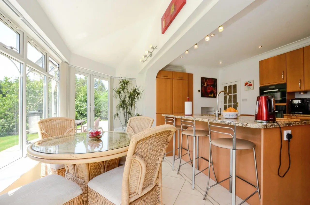 Canons Close, Radlett, WD7, photo 5