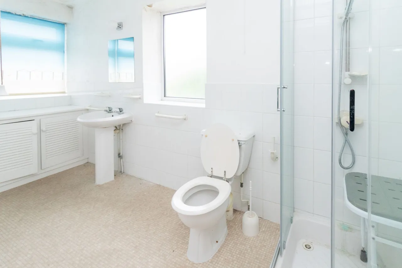 Penshurst Gardens, HA8, photo 6