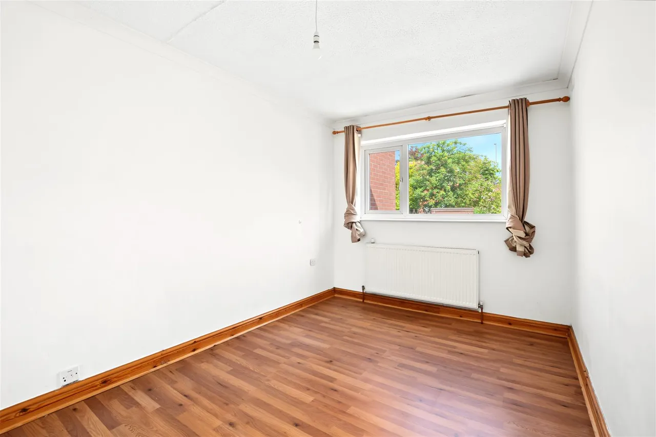 Lindisfarne Gardens, Nottingham, NG5, photo 7