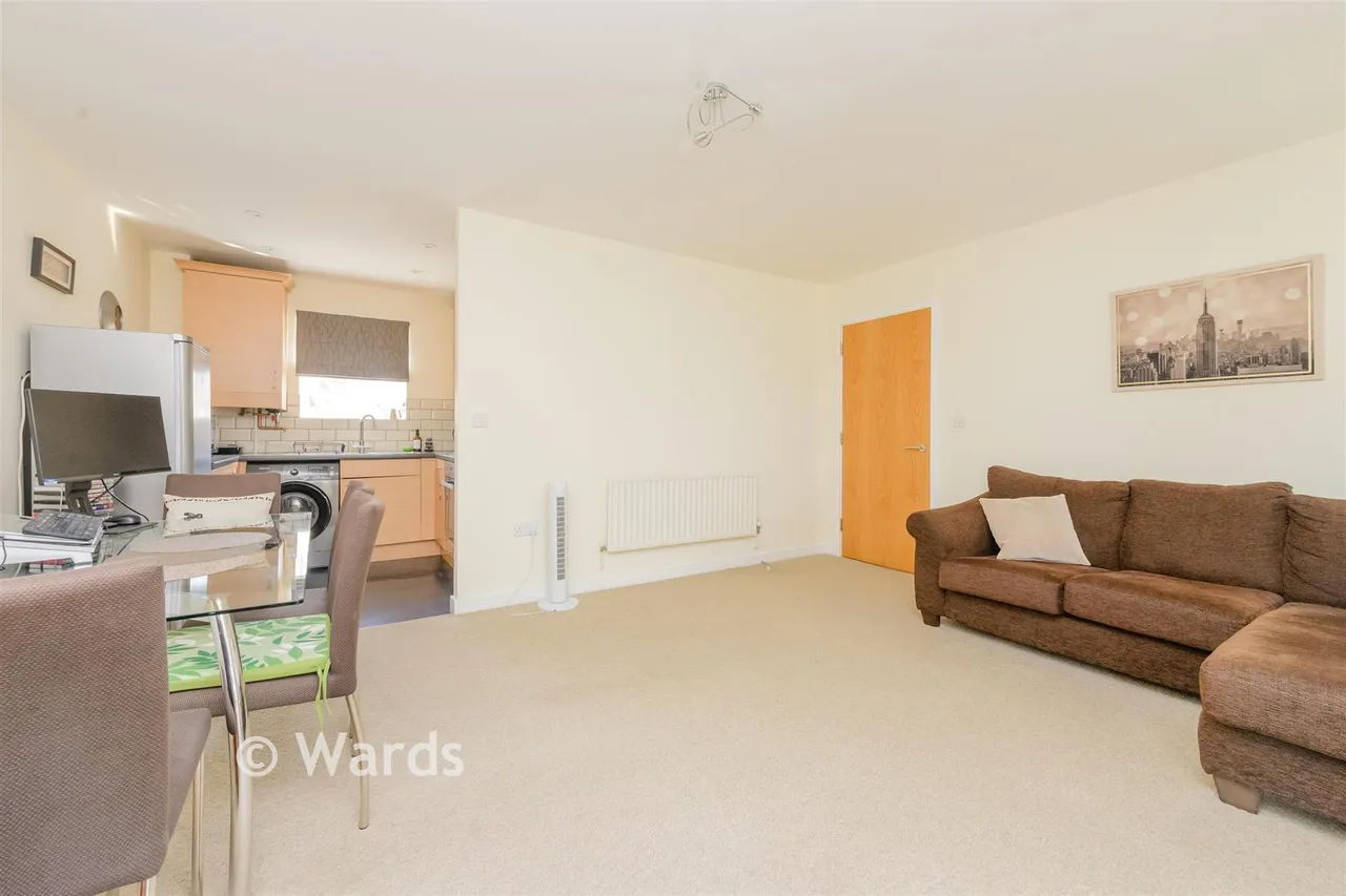 Kingfisher Drive, Waterstone Park, DA9, photo 6
