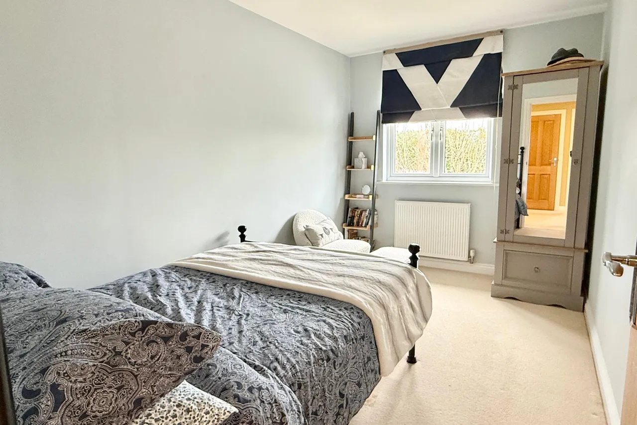 Broadshard Lane, BH24, photo 20
