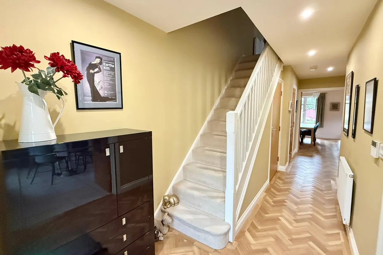 Broadshard Lane, BH24, photo 5