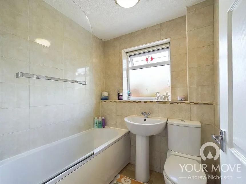 Kestrel Drive, Crewe, CW1, photo 5