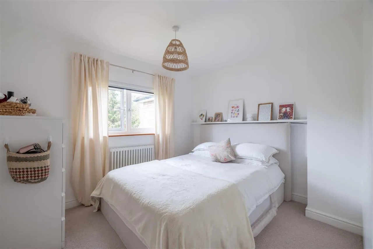 Upcroft, Windsor, Berkshire, SL4 3NJ, photo 14