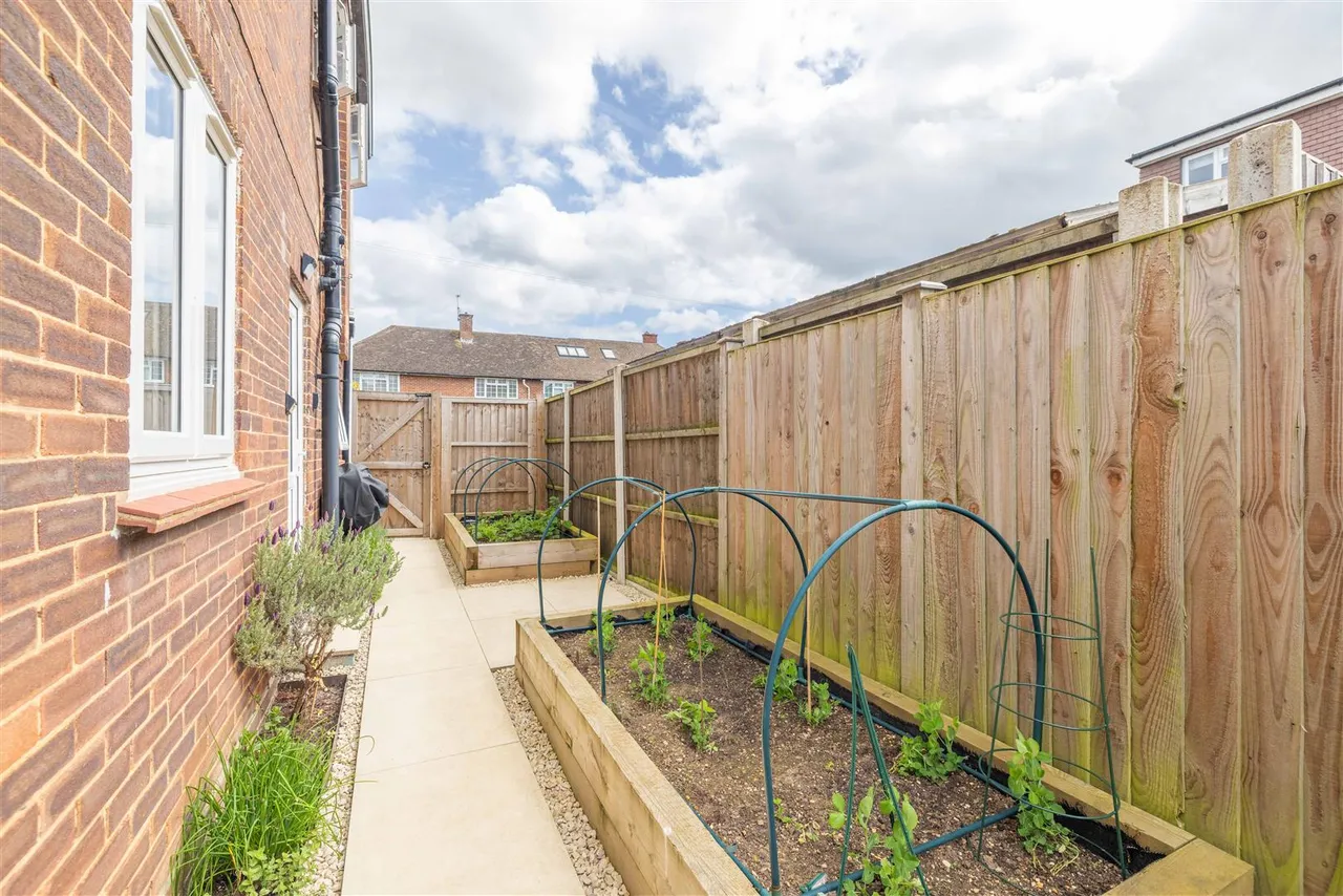 Upcroft, Windsor, Berkshire, SL4 3NJ, photo 20
