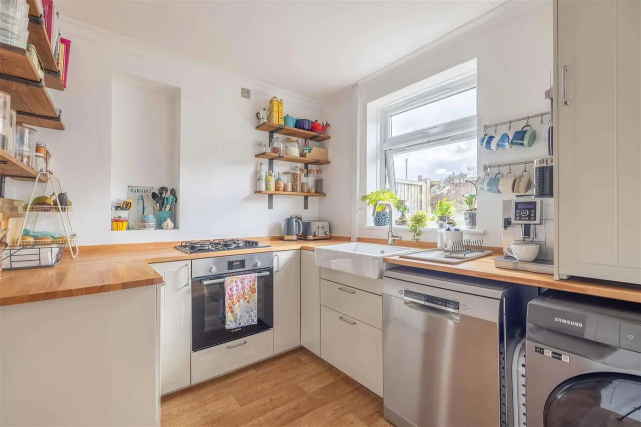 Upcroft, Windsor, Berkshire, SL4 3NJ, photo 7
